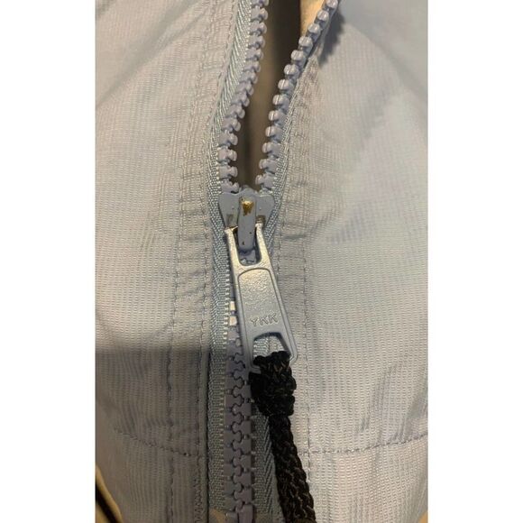 Columbia Large Blue Ladies Jacket/Windbreaker - Picture 6 of 8